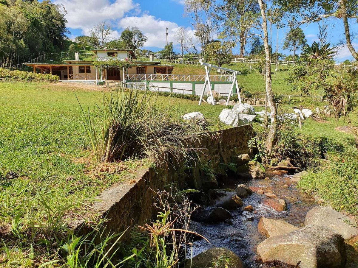 Sitio Pedacinho Do Ceu Na Serra Catarinense Rancho Queimado Exterior photo